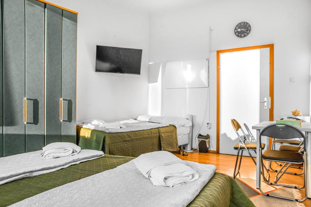Joyful 2Br Shared Apt Near Millenium Tower & Danube River Βιέννη Εξωτερικό φωτογραφία