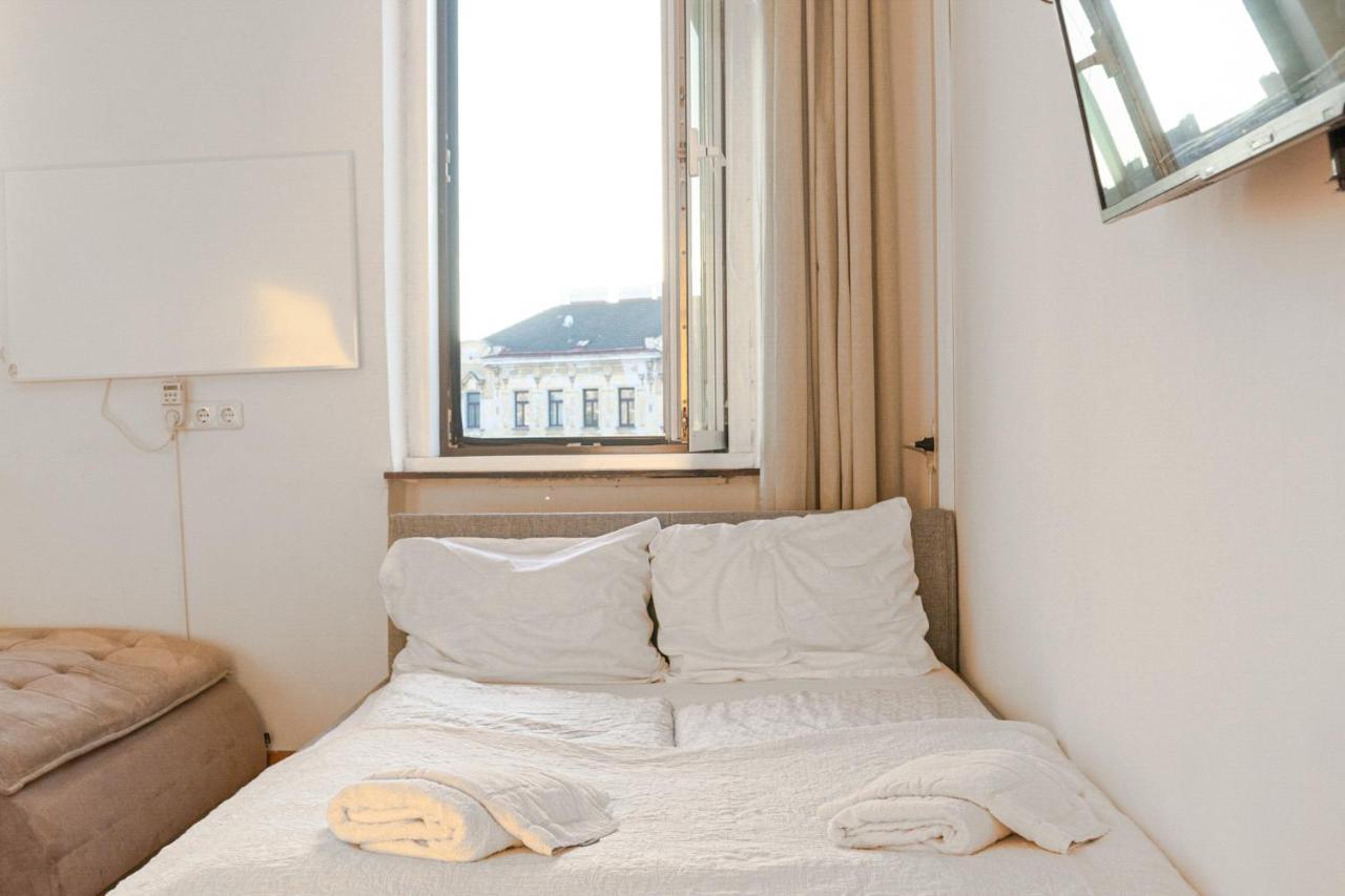 Joyful 2Br Shared Apt Near Millenium Tower & Danube River Βιέννη Εξωτερικό φωτογραφία