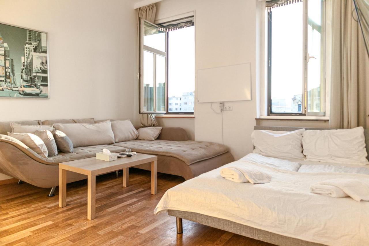 Joyful 2Br Shared Apt Near Millenium Tower & Danube River Βιέννη Εξωτερικό φωτογραφία