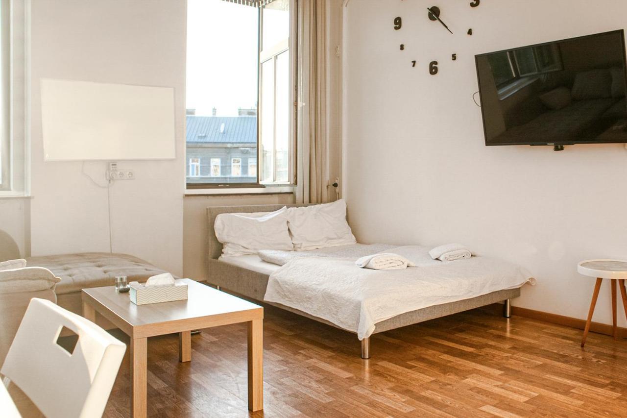Joyful 2Br Shared Apt Near Millenium Tower & Danube River Βιέννη Εξωτερικό φωτογραφία