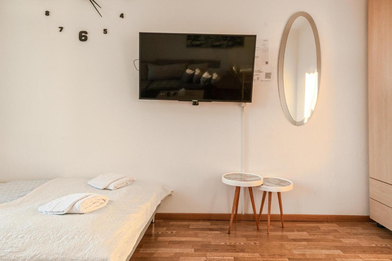 Joyful 2Br Shared Apt Near Millenium Tower & Danube River Βιέννη Εξωτερικό φωτογραφία