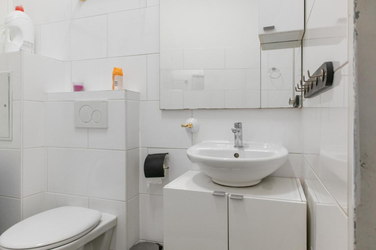 Joyful 2Br Shared Apt Near Millenium Tower & Danube River Βιέννη Εξωτερικό φωτογραφία