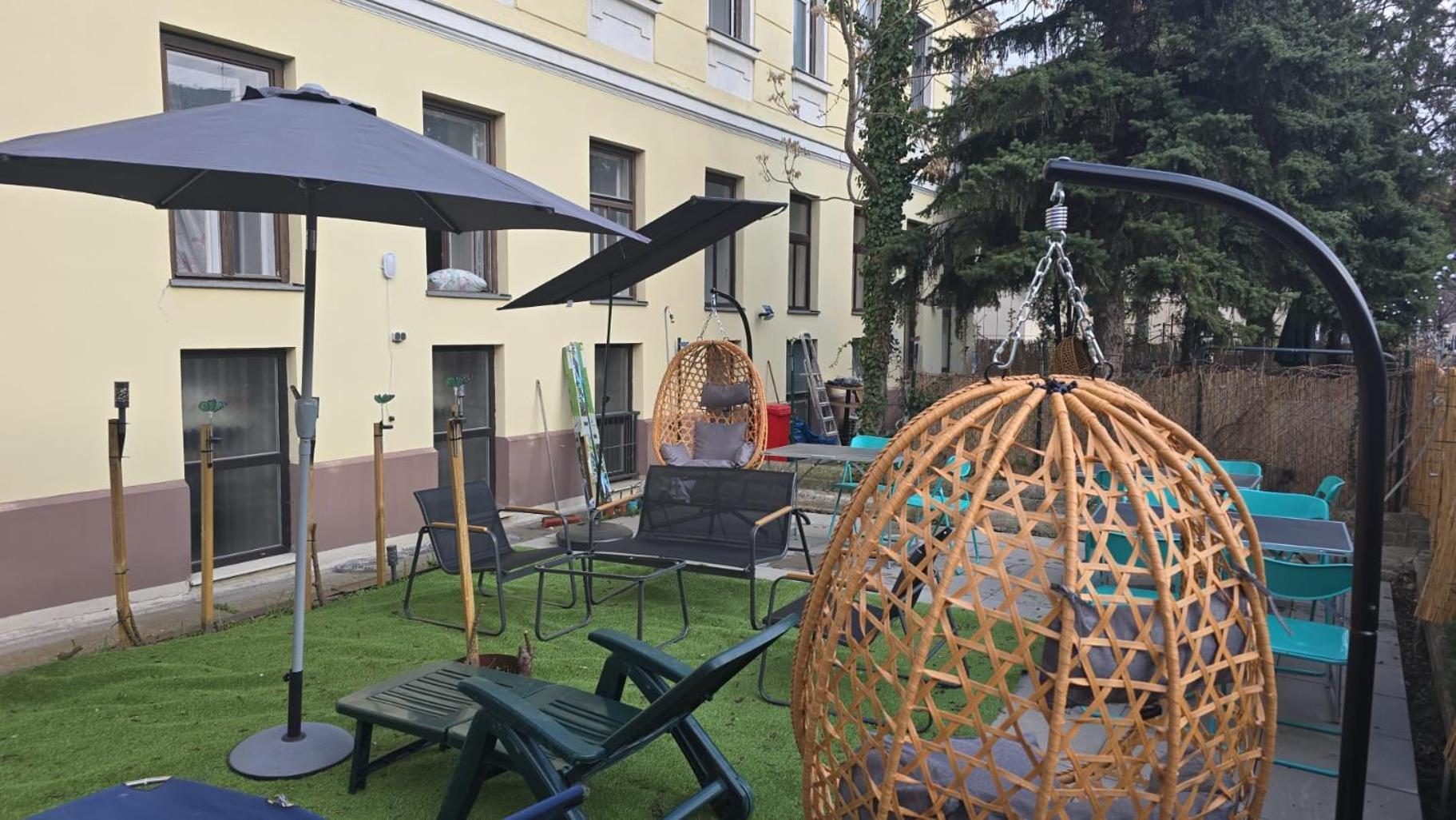Joyful 2Br Shared Apt Near Millenium Tower & Danube River Βιέννη Εξωτερικό φωτογραφία
